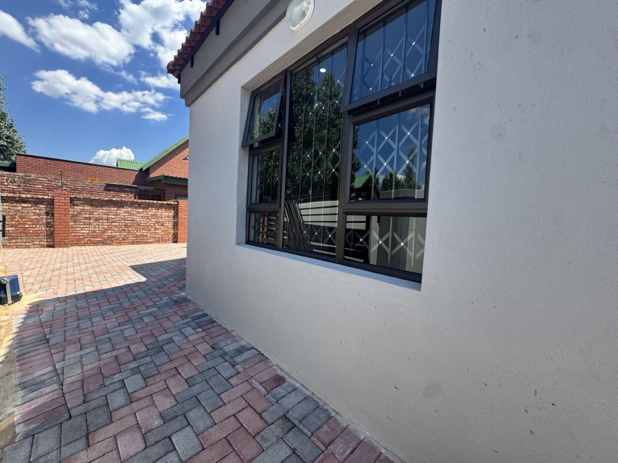 3 Bedroom Property for Sale in Flamwood North West